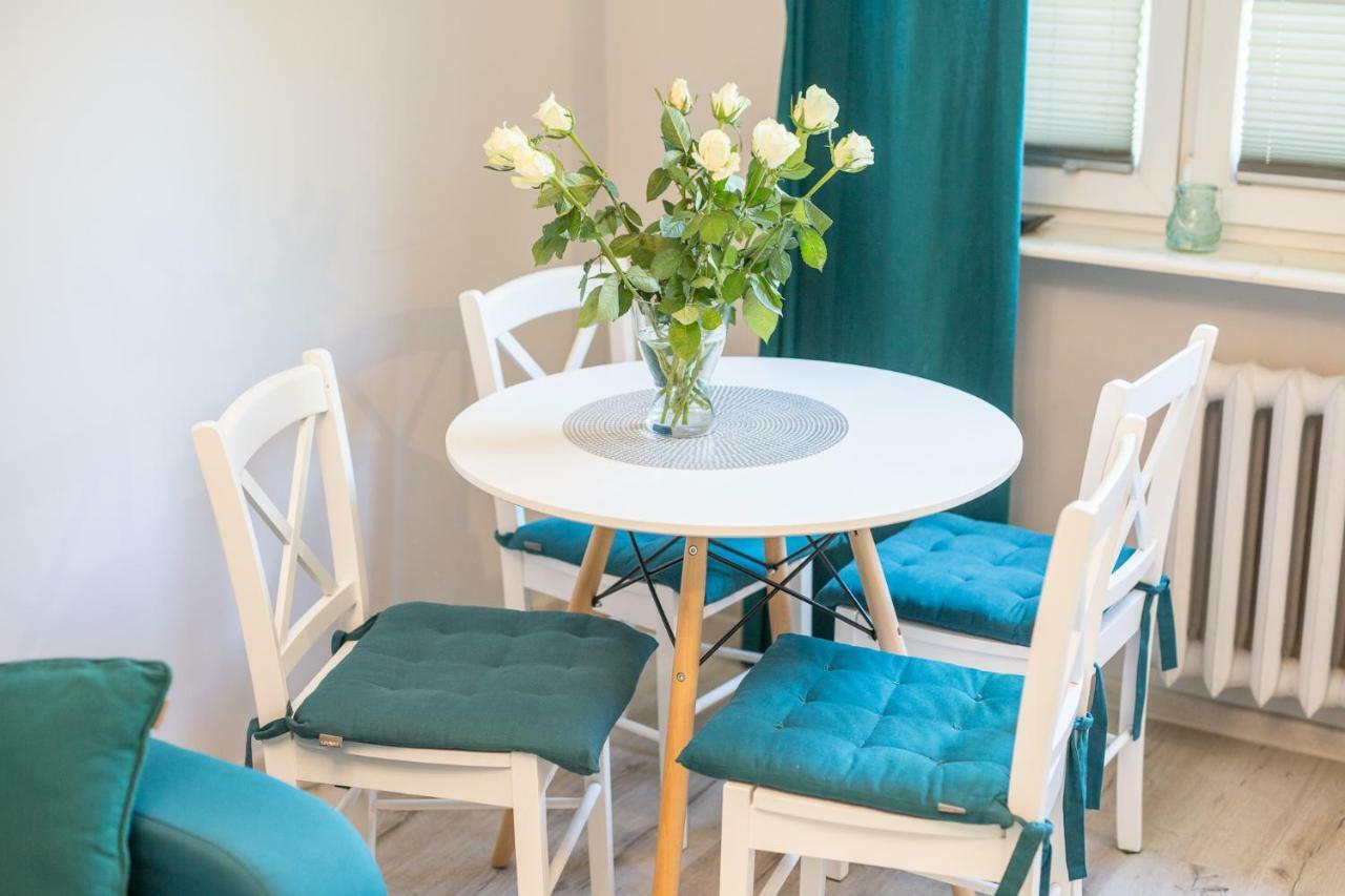 Apartament Ujasia สวูพสค์ ภายนอก รูปภาพ